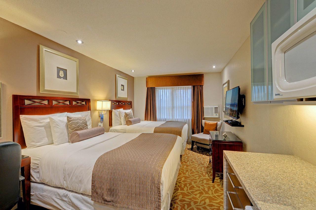 Red Lion Inn And Suites Victoria Saanich Kültér fotó
